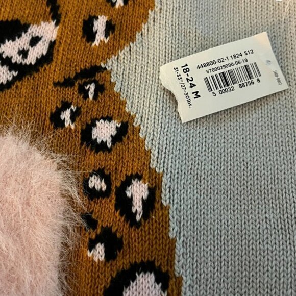 Old Navy Toddler Girl Cheetah Sweater - Picture 2 of 10